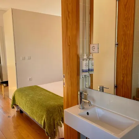 Santo Antonio Charming Flat פורטו