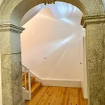 Santo Antonio Charming Flat Апартаменты *